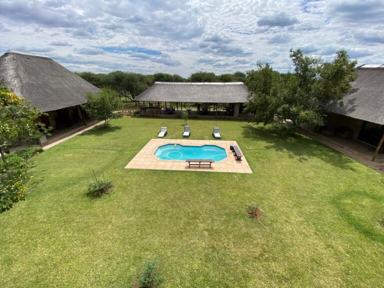 The pool courtyard at Zaagkuilsdrift Bird Sanctuary and Lodge